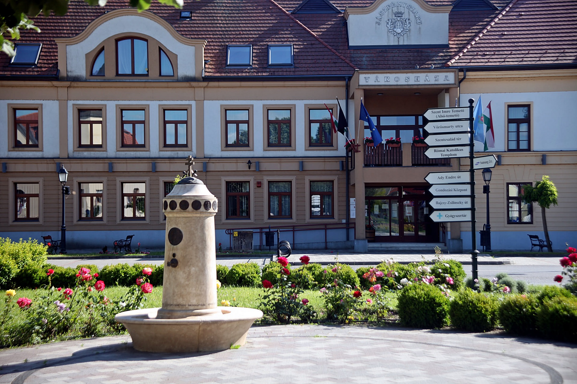 Jászfényszaru látképe